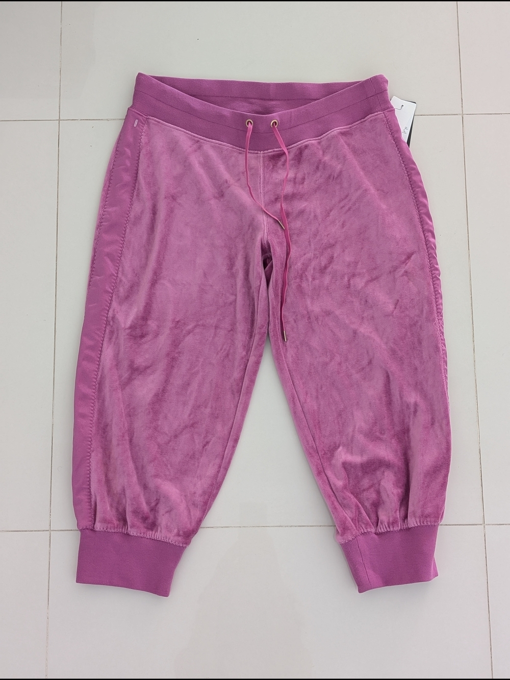 Victoria Secret VSX  Sport Capri Jogger Sweatpants Women's M Pink Velour Track